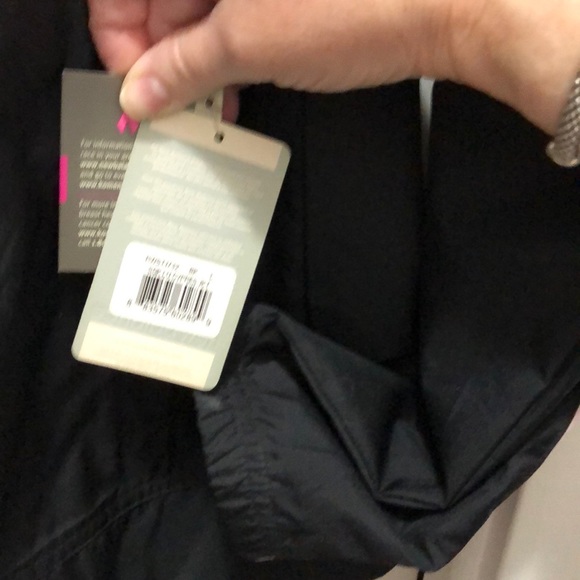 NWT New Balance cypress jacket - Picture 2 of 3